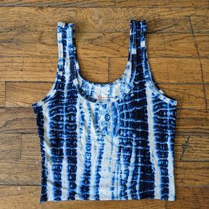 blue tank top crop top
